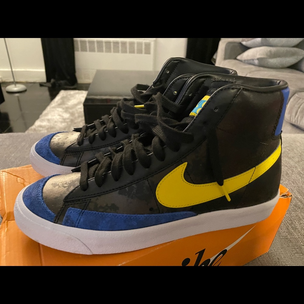 Nike blazer